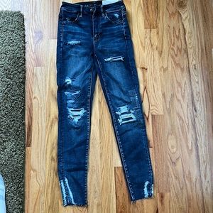 American Eagle Super Hi-Rise Jegging
